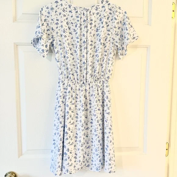 2/$20: Faux Wrap Floral Dress - Picture 4 of 5